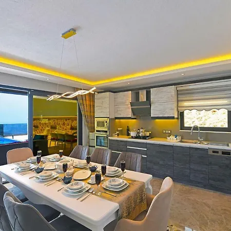 Sleeps 6 Pool Air Con Wifi Villa *