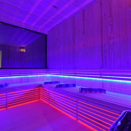 Sleeps 6 Pool Air Con Wifi Kalkan