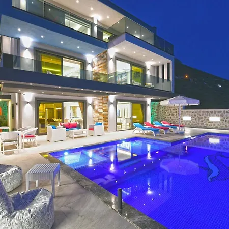 Villa Sleeps 6 Pool Air Con Wifi Kalkan
