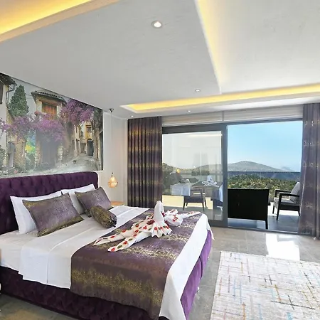 Sleeps 6 Pool Air Con Wifi *