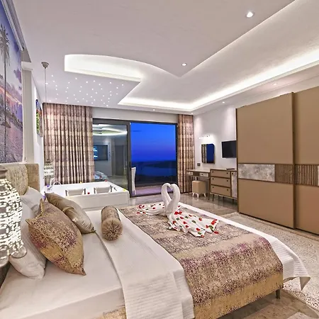 Sleeps 6 Pool Air Con Wifi Villa