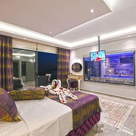 Villa Sleeps 6 Pool Air Con Wifi