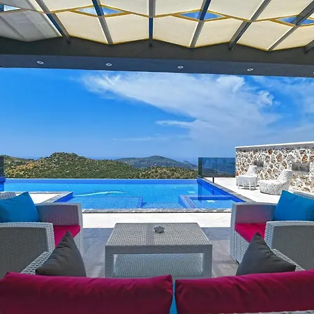 Sleeps 6 Pool Air Con Wifi Kalkan